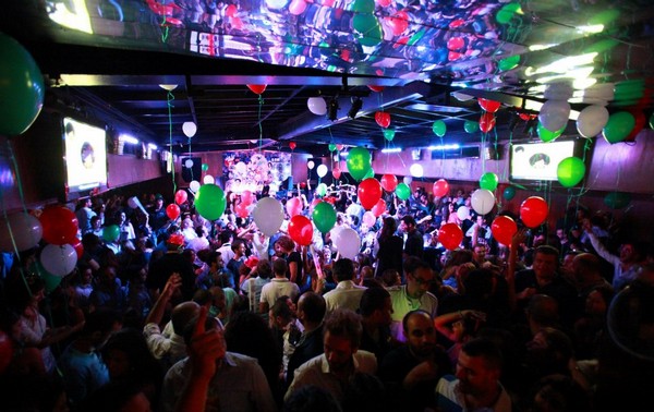 Mix FM's 80's night